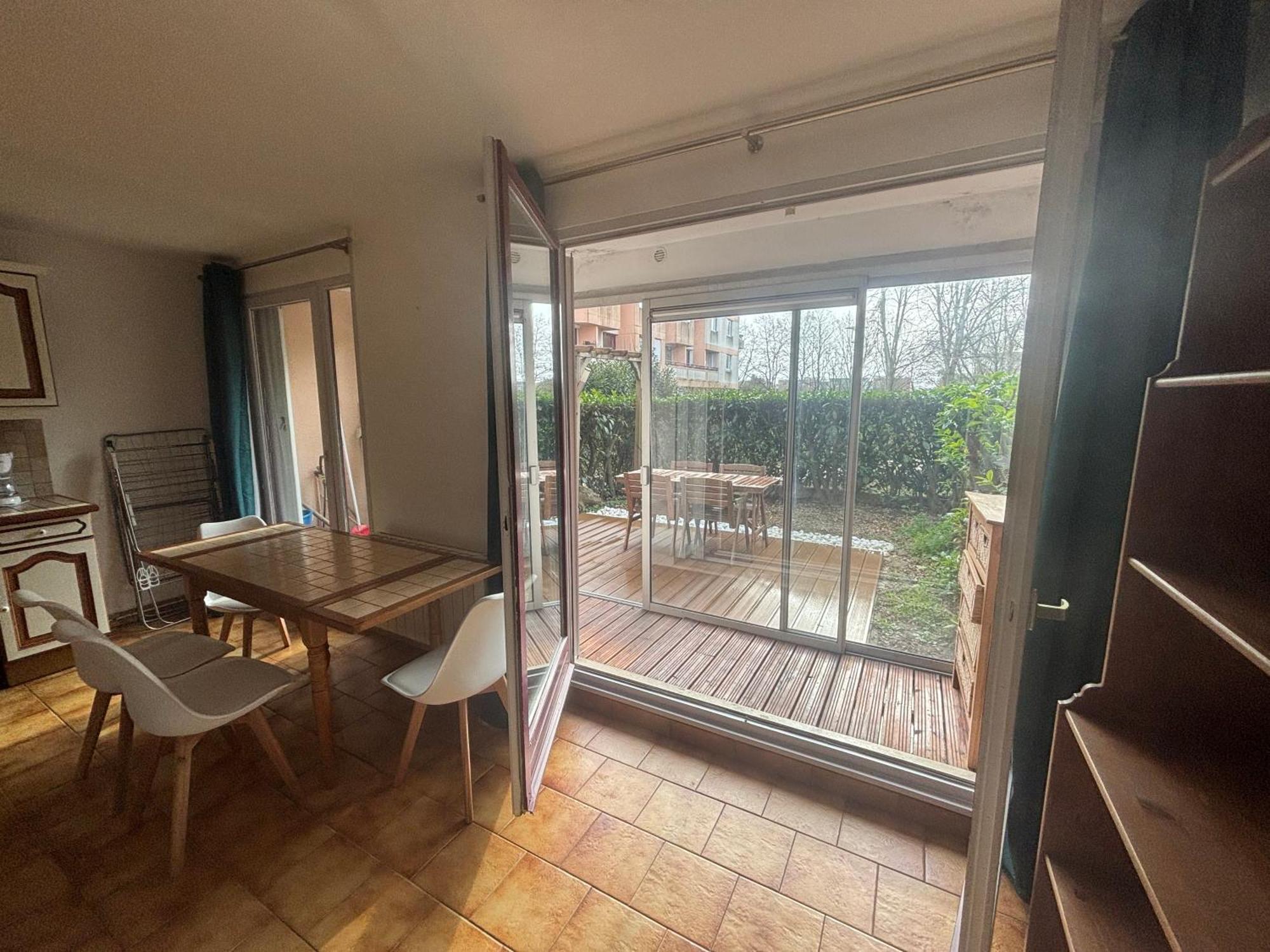 F2 Avec Terrasse, Parking Gratuit Apartment